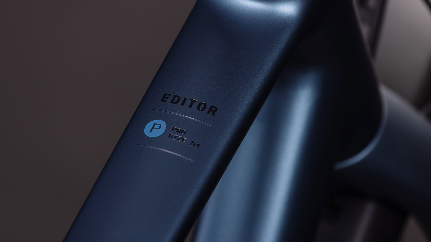 Cube Editor Pro FE  mineralblue´n´chrome (2026)
