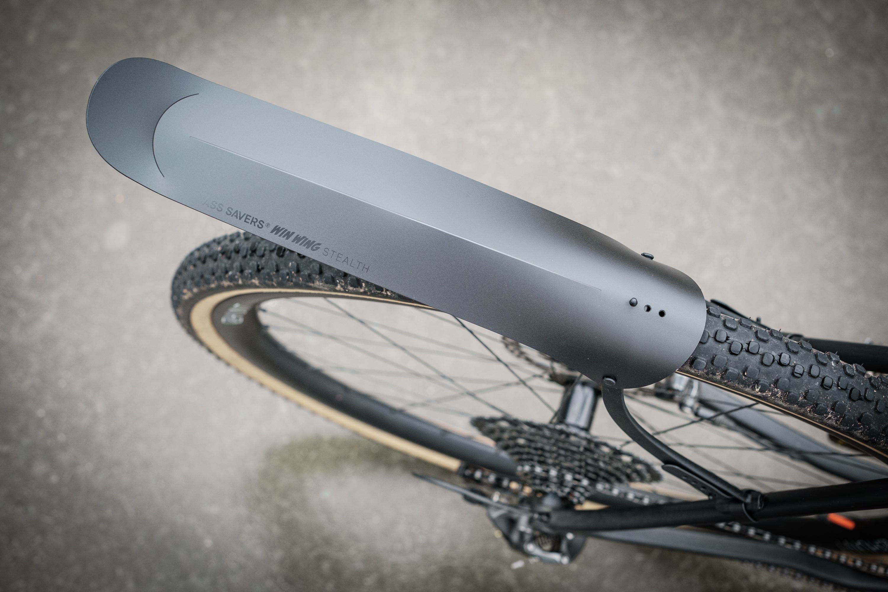 Ass Savers WGS-2 Win Wing Gravel Spritzschutz HR  stealth