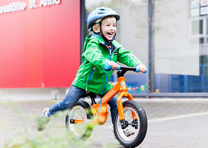 Zu den Kinderfahrrädern in der fahrrad.de Filiale